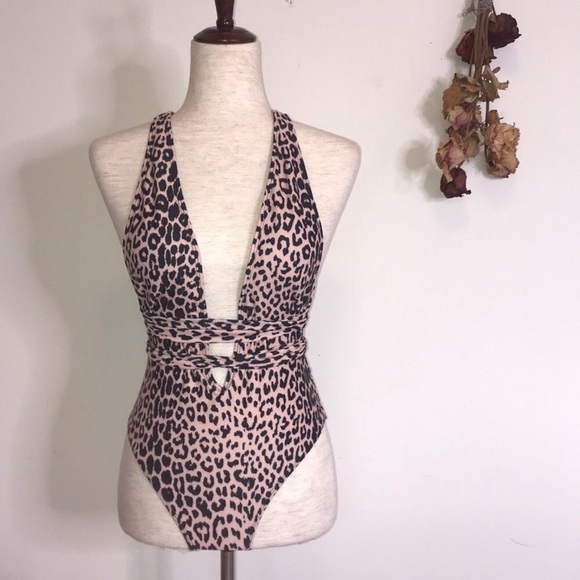CLEARANCE ‘Harlow’ leopard print monokini - Picture 6 of 9